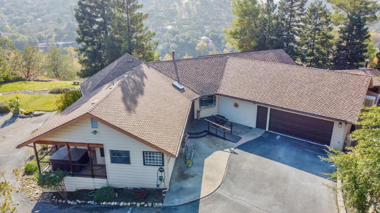Secluded Mtn Top Family Haven W/Views Spa & Arcade Three Rivers Exterior photo